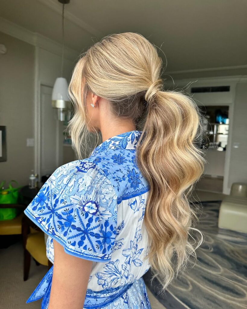 Knotted Low Ponytail