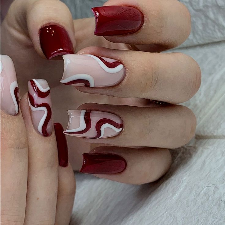 Marbled Nails Design