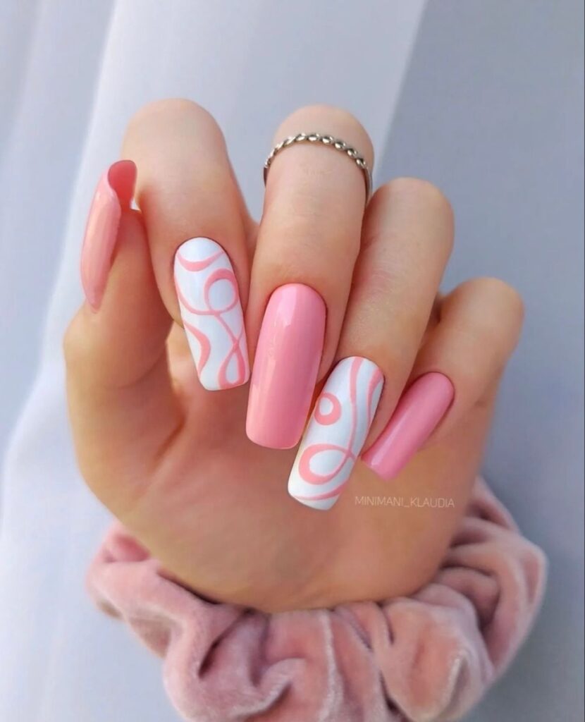 Abstract-Valentines-Nails